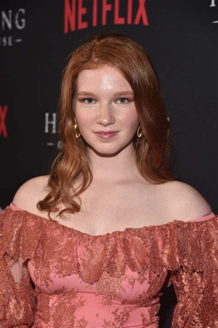 Annalise Basso Height, Weight, Net Worth, Age, Birthday, Wikipedia, Who, Instagram, Biography