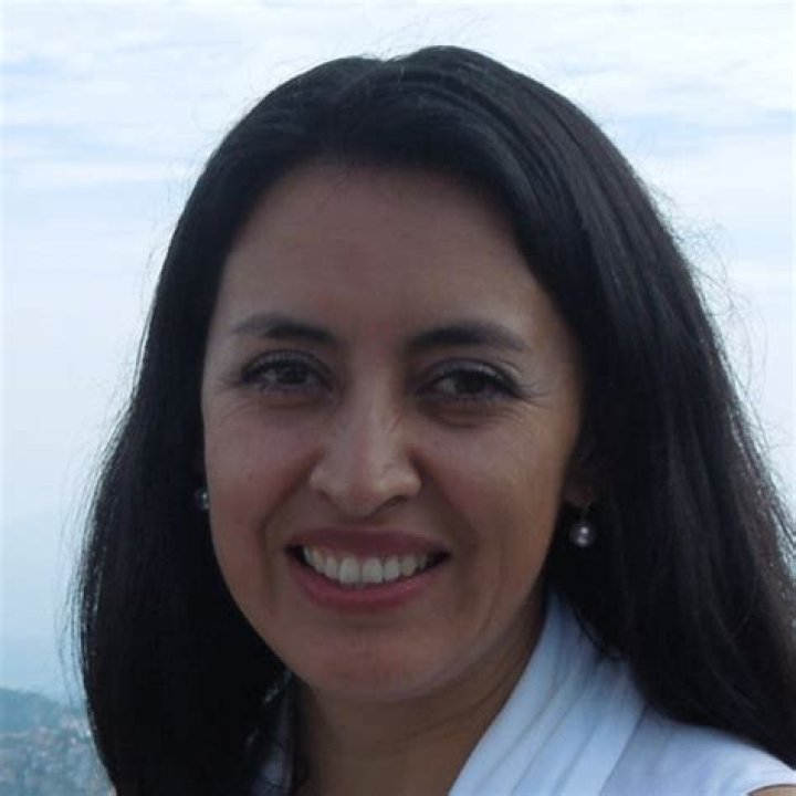 Dr. Bertha Cabrera, MD – Mount Prospect, IL