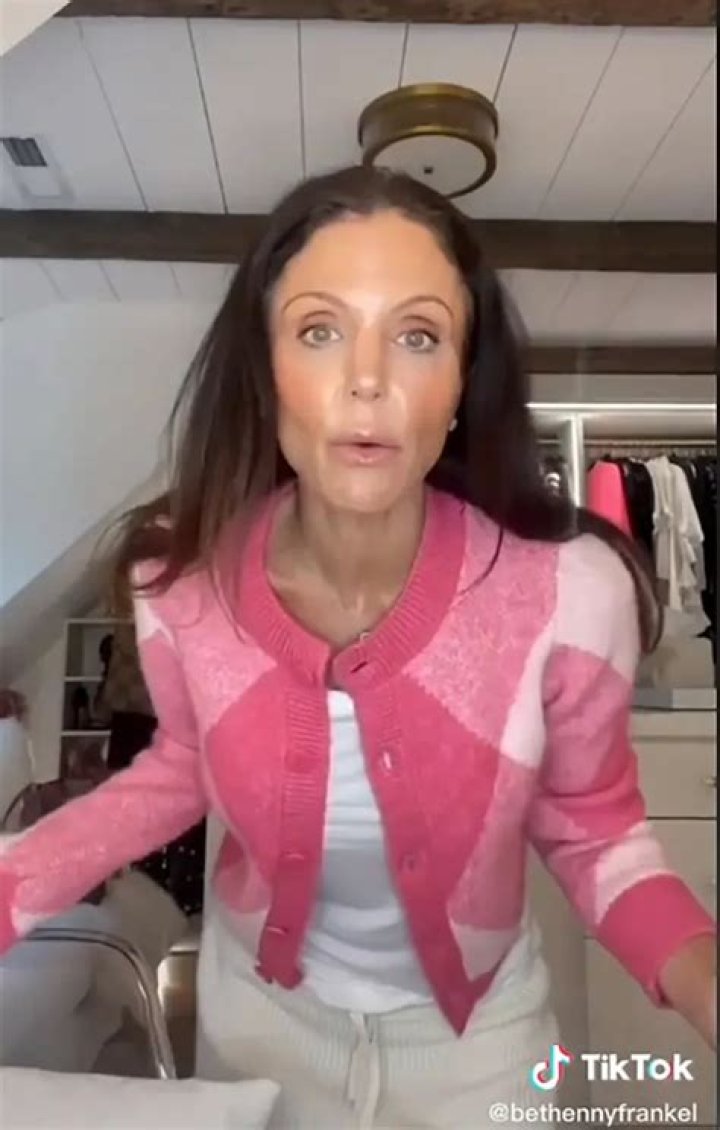 
Bethenny Frankel Sues TikTok, How Much Money Does She Have? Net Worth In 2022 