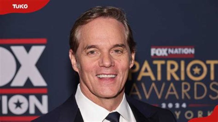 Bill Hemmer Height, Weight, Net Worth, Age, Birthday, Wikipedia, Who, Nationality, Biography