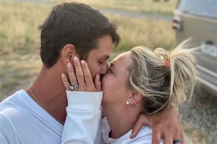 
Brendan McLoughlin Says Miranda Lambert Is ‘Beautiful’ ‘Inside and Out’ on Her Birthday 