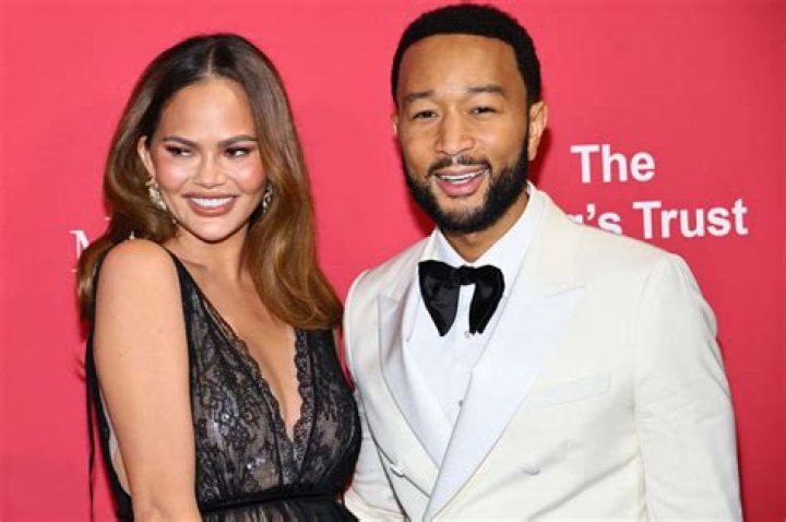 Chrissy Teigen and John Legend Enjoyed Lettuce Wraps at Home Instead of Going to the Oscars