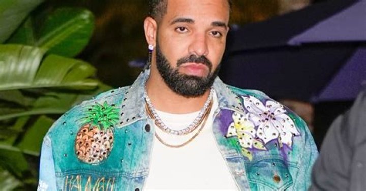 Drake Gets Clowned By Oscar Mayer With “BBL Glizzy” Hot Dog Campaign