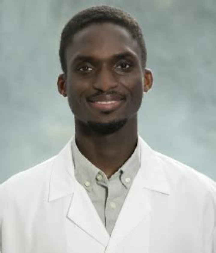 Dr. Emmanuel Akuna, MD – Chicago, IL