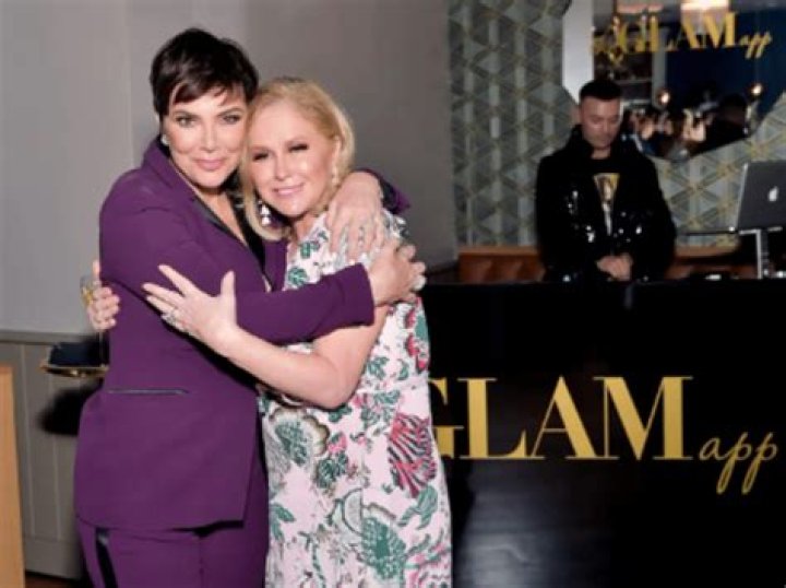 Even Though Lisa Rinna Was Promoting 818 Tequila On RHOBH, Kris Jenner Stood By Kathy Hilton