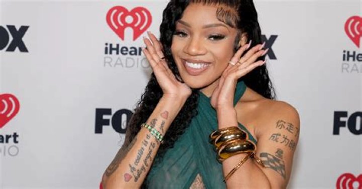 GloRilla Gets Emotional On The Tamron Hall Show After Father Expresses Heartfelt Moment