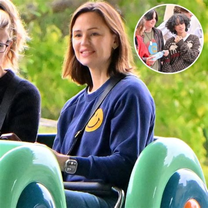 Happiest Place! Jennifer Garner Brings Daughter Seraphina, J. Lo’s Child Emme to Disneyland: Photos