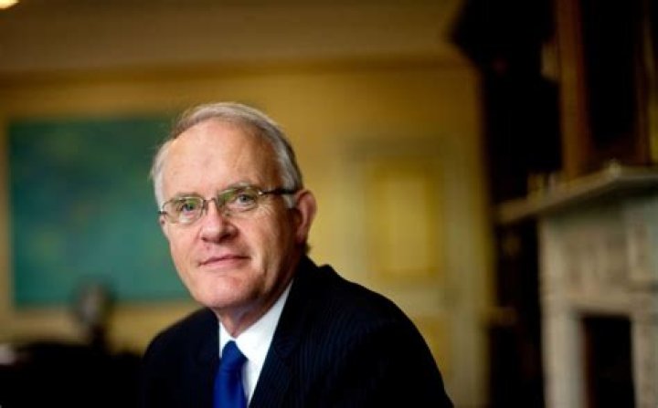 
How did Stuart Mccutcheon die? Former head of university of Auckland cause of death explained 