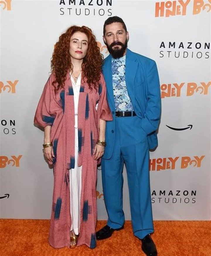 How tall is Shia LaBeouf