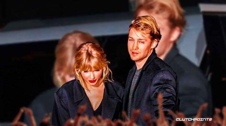 Imma Let You Finish, but Joe Alwyn Is My Favorite Taylor Swift Boyfriend of All Time