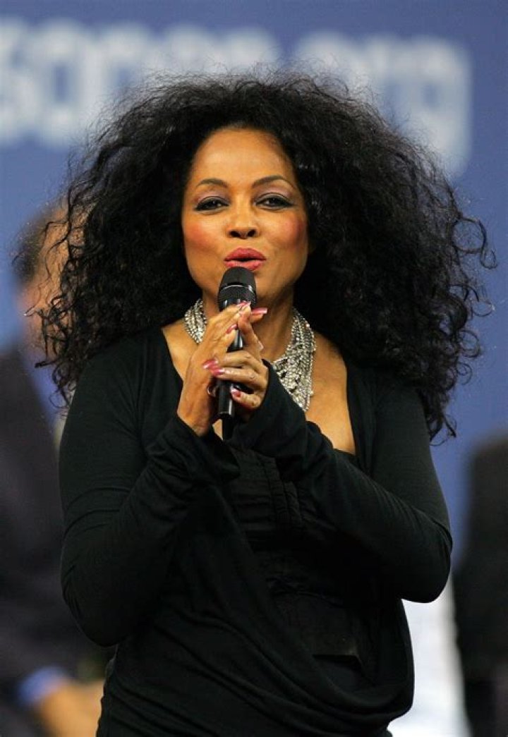 Is Diana Ross of The Supremes still alive? What does Diana Ross do now?