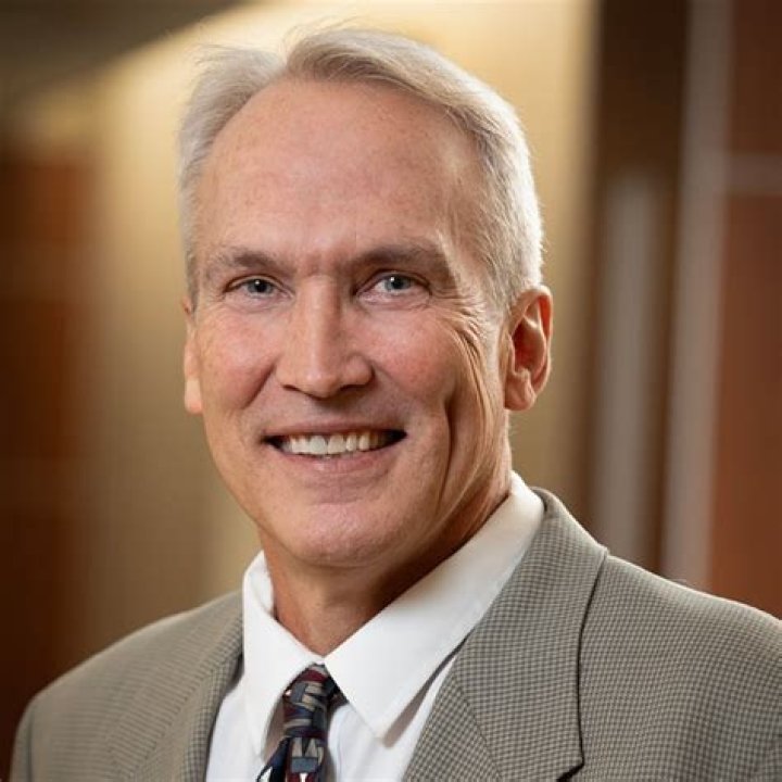 Dr. Jerald Hochstetler, MD – Elkhart, IN