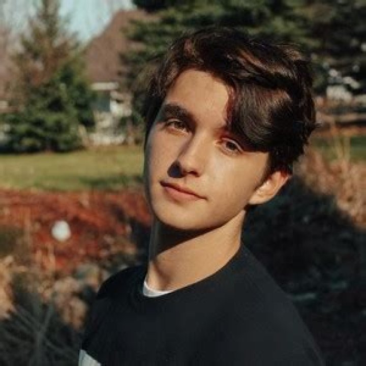 Kedrik Merwin Age | Wiki, Net worth, Bio, Height, Girlfriend? |