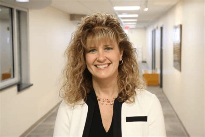 Dr. Kelly Casper, MD – North Canton, OH