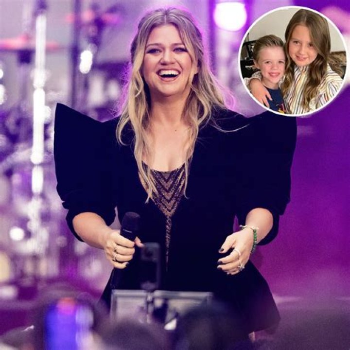 Kelly Clarkson’s Kids Are Her Priority After Her Divorce From Brandon Blackstock: Meet River and Remy