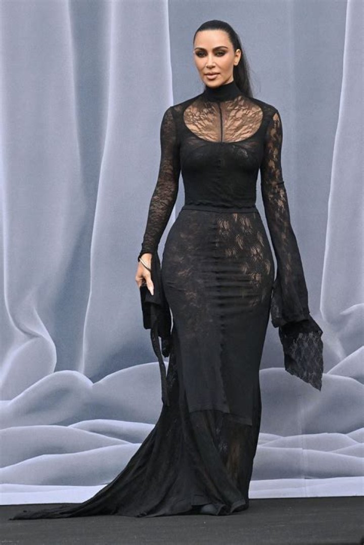 Kim Kardashian Reveals The Outfit She Was Wearing When She Met Kanye West And It’s *So* 2007