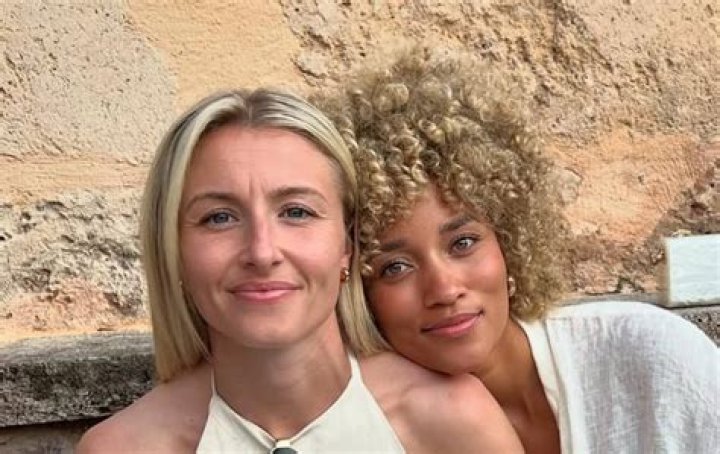 Leah Williamson Partner Name Revealed – Is She In A Relationship With Jordan Nobbs?