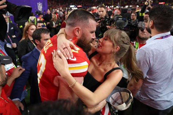 Loving Him Is RED! All the Photos of Taylor Swift Cheering on Boyfriend Travis Kelce at Chiefs Games