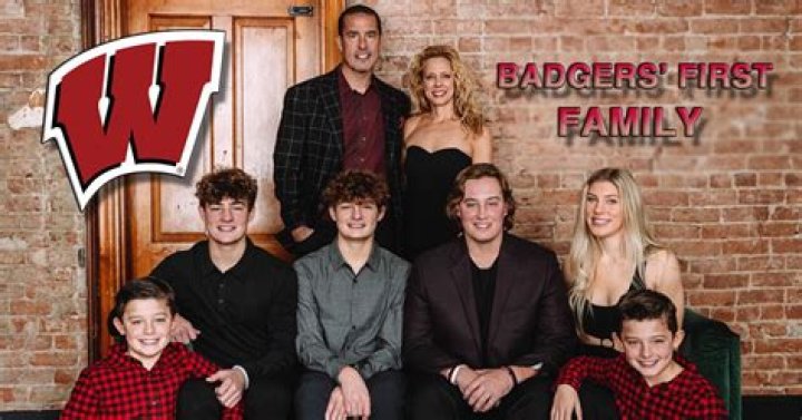 
Luke Fickell Has Six Kids With Wife Amy Goecke And Son Landon Fickell Is Sophomore Offensive Lineman At Cincinnati 