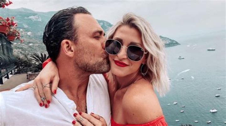 
Maitressadeline Height, Weight, Net Worth, Age, Birthday, Wikipedia, Who, Nationality, Biography 