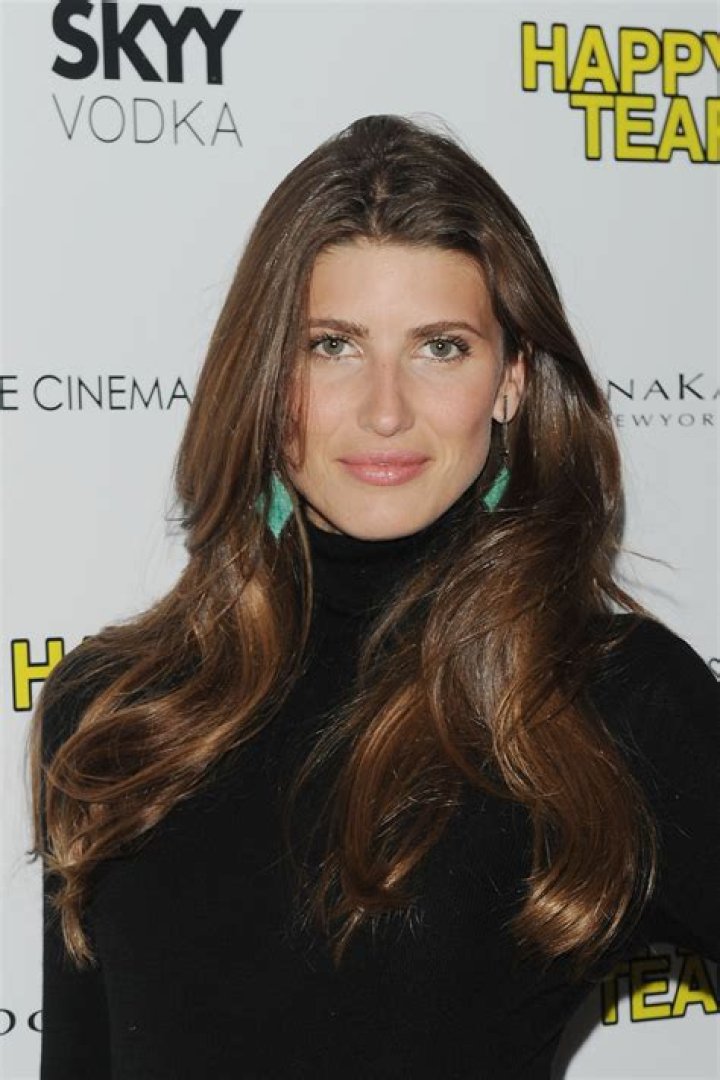 
Malu Alves Height, Weight, Net Worth, Age, Birthday, Wikipedia, Who, Nationality, Biography 