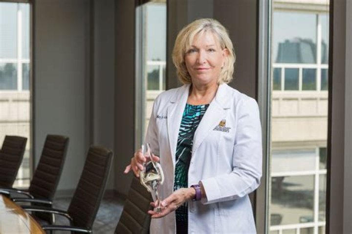 Dr. Mary Kolbert, MD – Orchard Park, NY