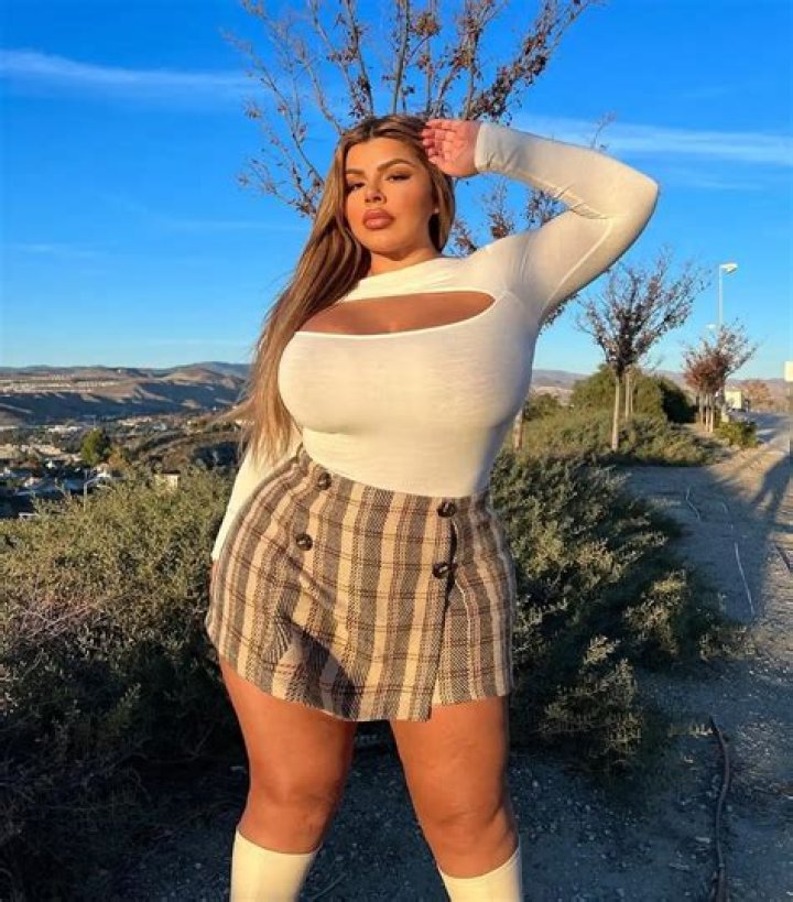 
Mia Fizz Height, Weight, Net Worth, Age, Wiki, Who, Instagram, Biography 