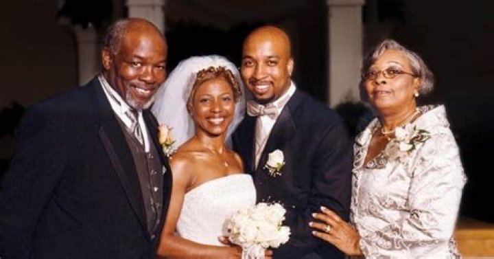 Nephew Tommy married to wife Jacqueline Miles. Living a blissful life with kids