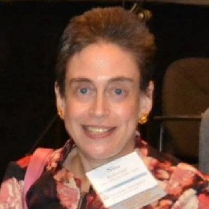 
Nina Rothschild Was Recently Assaulted At Queens Plaza Subway Stop 