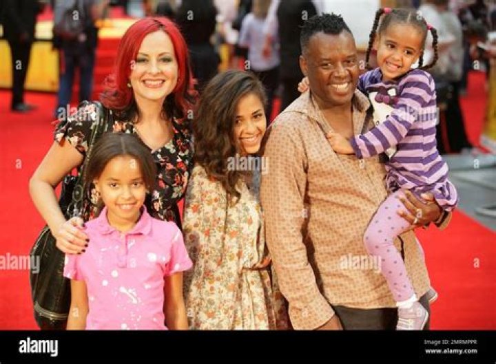 
Olive Gray Parents Ethnic Backgroud Explored- Meet Carrie Grant And David Grant 