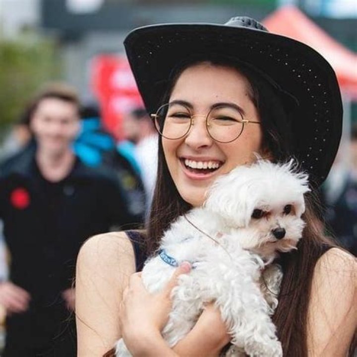 Ovilee May Biography, Age, Height, Family, Boyfriend & Net Worth