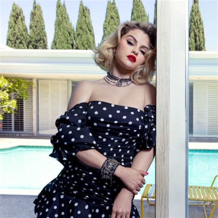 Playful in Polka Dots! Selena Gomez Steps Out in L.A. Rocking a Fun and Flirty ‘Fit