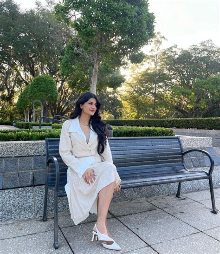 Dr. Puneet Kaur, MD – Phoenix, AZ