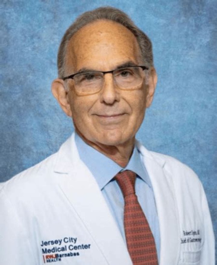 Dr. Robert Westcot II, MD – Biddeford, ME