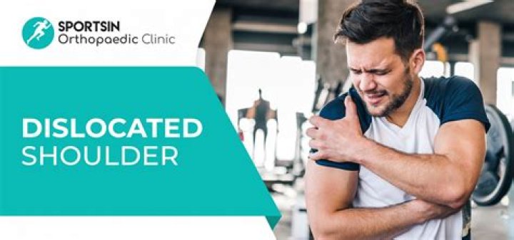 
Sergi Roberto has dislocated shoulder, confirm Barcelona 