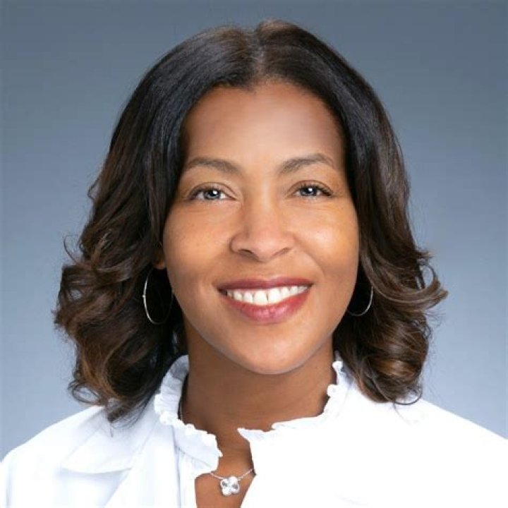 Dr. Shenara Sexton, MD – Newnan, GA