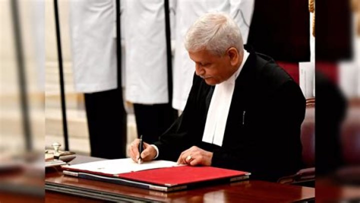 
‘Some teething problems, all judges on same page’: CJI Lalit on listing of cases 