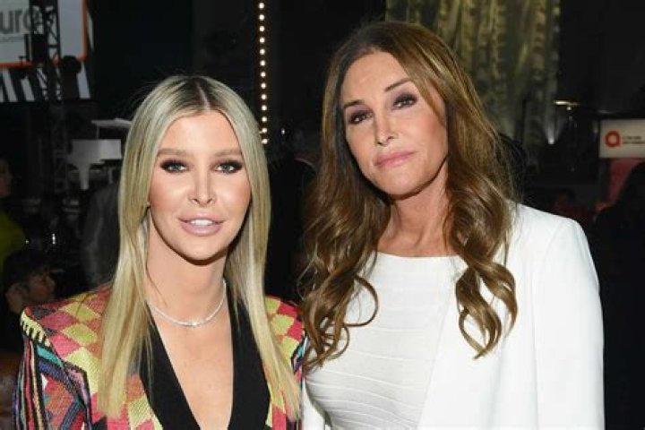 Surprise! Caitlyn Jenner, 68, Will Reportedly Wed Girlfriend Sophia Hutchins, 21, This Summer