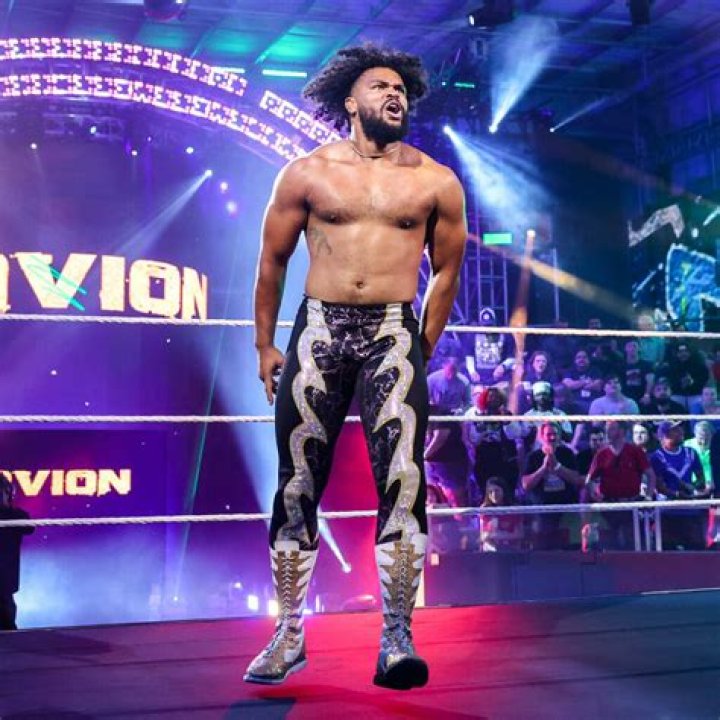 
Tavion Faulk Height, Weight, Net Worth, Age, Birthday, Wikipedia, Who, Nationality, Biography 