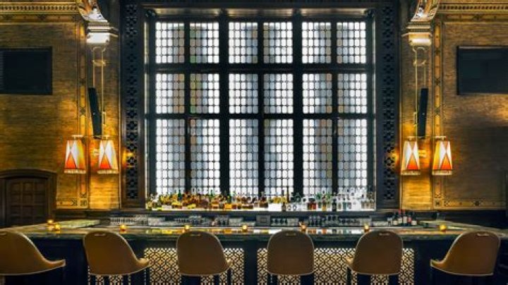 The Campbell Bar in Grand Central Is a Secret NYC Gem: Look Inside!