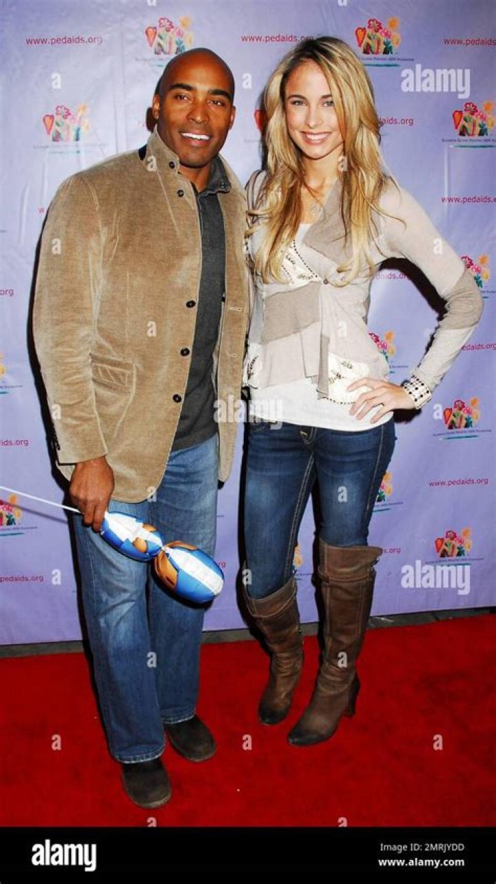 Traci Lynn Johnson Age, Birthday, Wikipedia, Who, Nationality, Biography