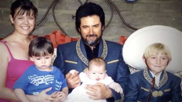 
What Happened To Jayne Valseca? While Husband Eduardo Came Back Safe, Wife Lost Life To Cancer 