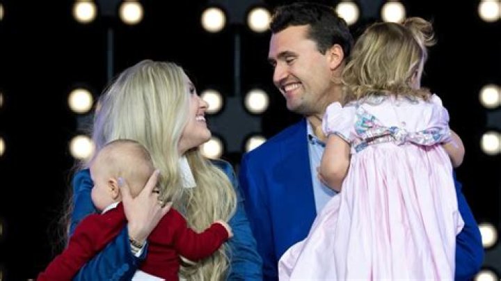 
Where Are Alejandro Kirk Parents From? Personal Details To Know About Juan Manuel Kirk 