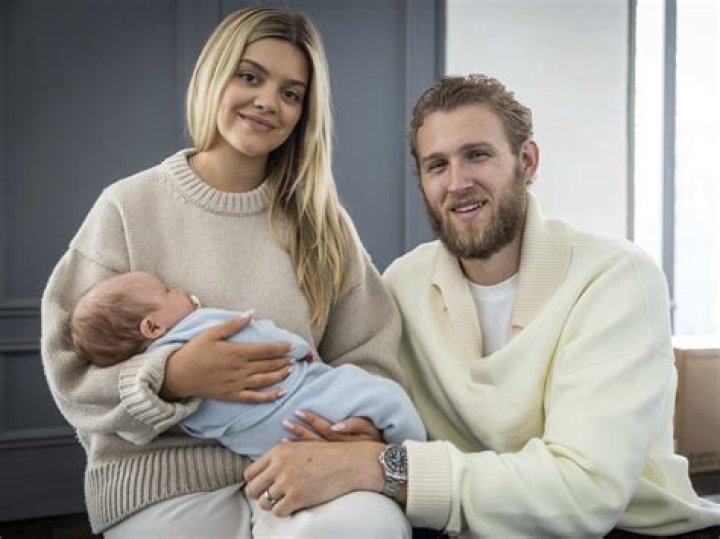 
Who are Jock Landales Parents? Jock Landale Biography, Parents Name, Nationality and More 