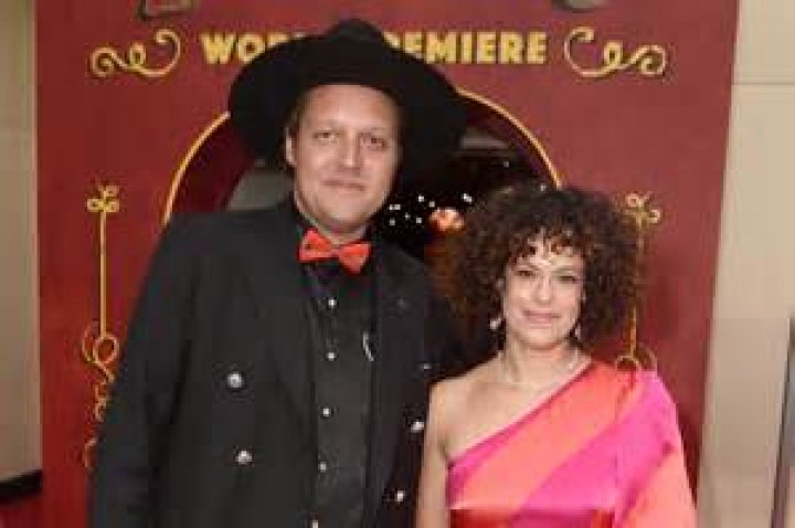 
Who Is Edwin Farnham Butler IV? Meet The Only Son Of Win Butler And Regine Chassagne 