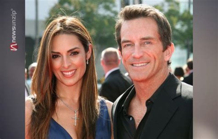 Who is Lisa Ann Russell? Wiki, Age, Net Worth, Height, Family, BIO