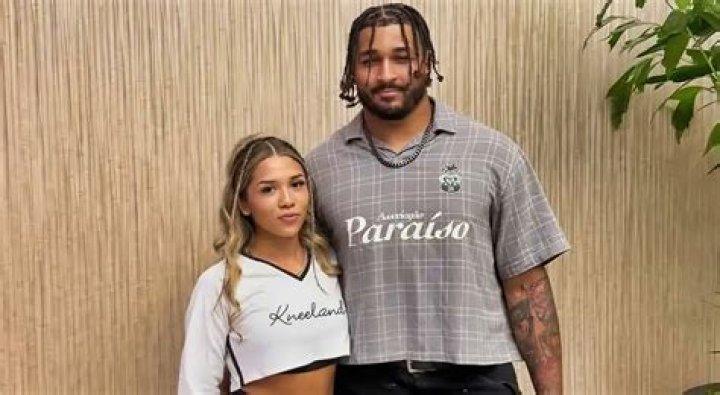 Who Is Marshawn Lynch Wife? Bills Running Back Is Rumored To Be Married To Charmaine Glock