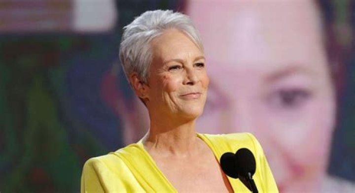 
“Why did she make it worse?”: Jamie Lee Curtis sparks raging debate with lengthy criticism of nepo baby label 