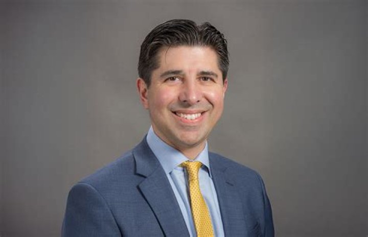 Dr. Zachary Hutchinson, MD – Portland, OR